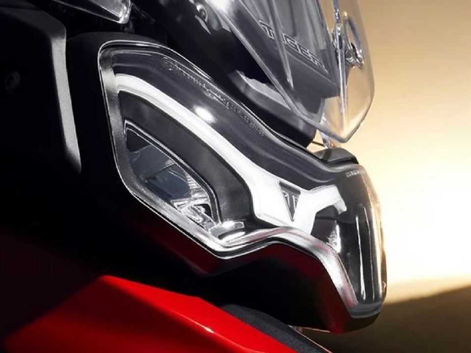 Teaser confirma lanamento da Triumph Tiger 850 Sport